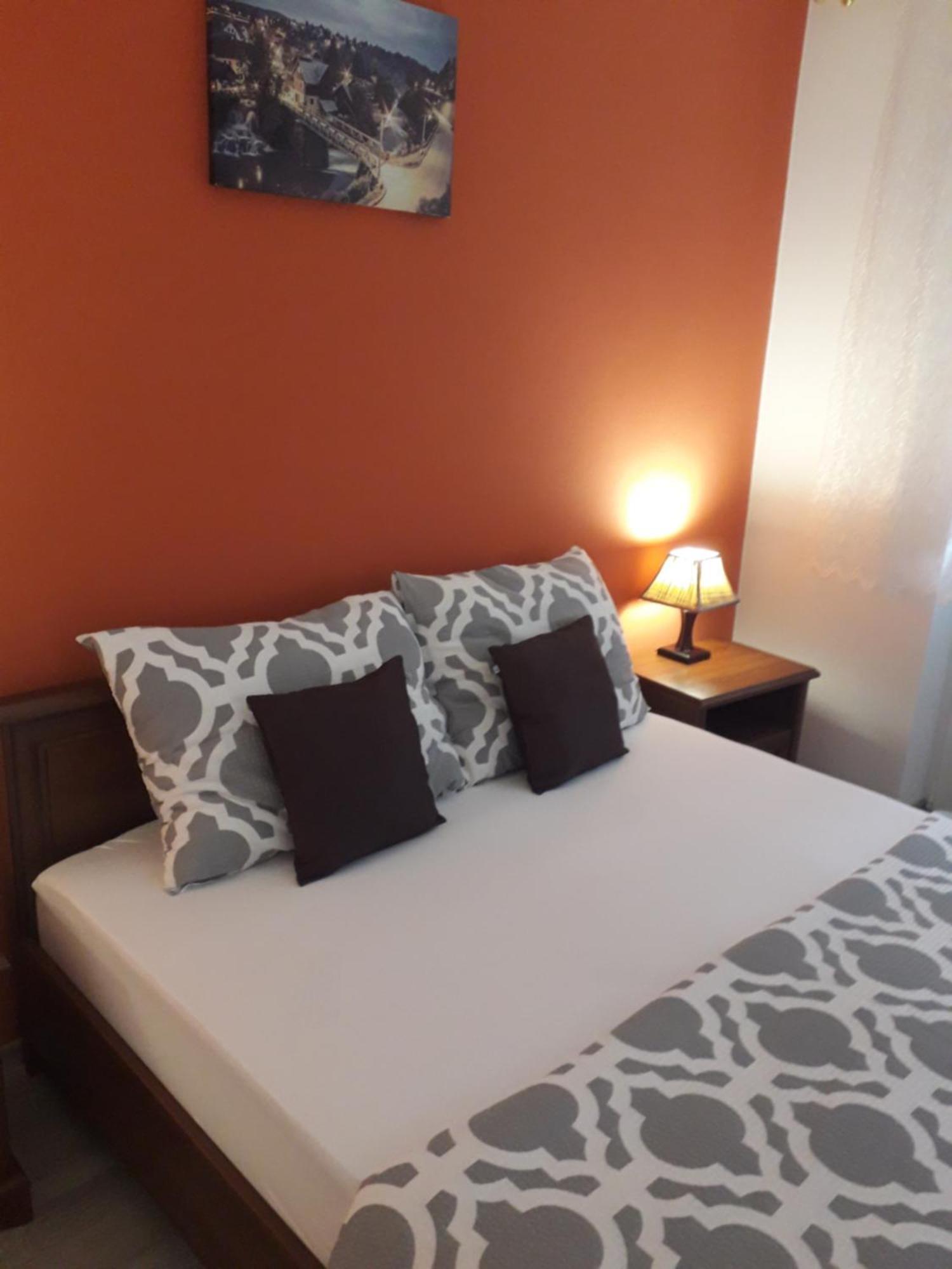 Apartman Drenovac Slunj Zewnętrze zdjęcie